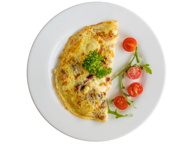 Chicken & Cheddar Omelette